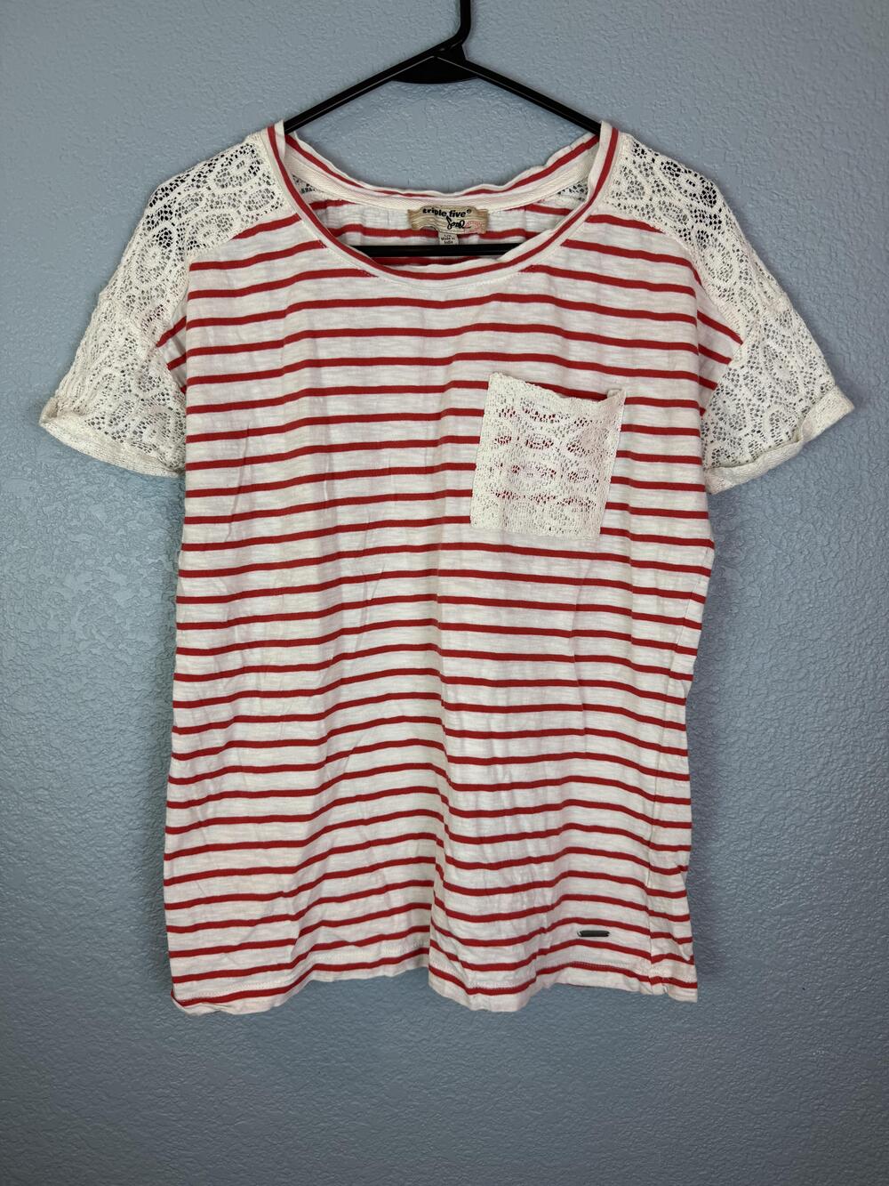 Triple Five Soul Shirt Womens Large Red White Striped Lace Sleeves Pocket Y2K